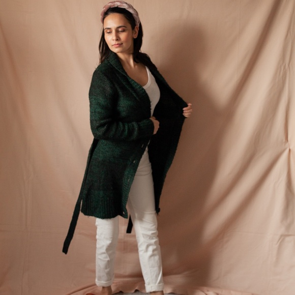 Long Cardigan with a matching tie - Picture 2 of 2